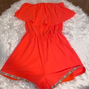 No shoulder romper
